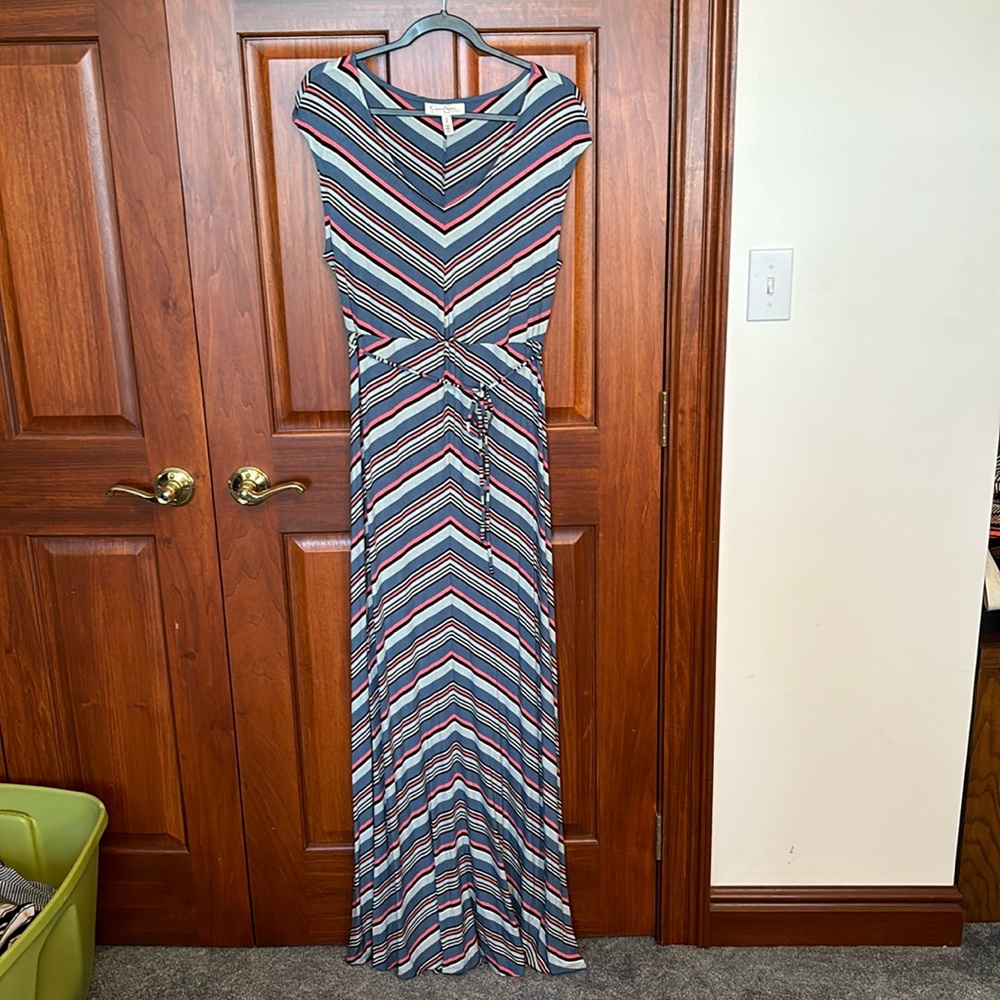 Jessica Simpson maternity maxi dress size 1X